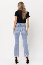 Load image into Gallery viewer, Super High Rise 90&#39;s Straight Crop Jeans
