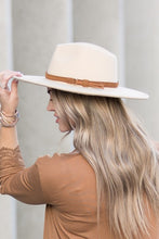 Load image into Gallery viewer, Wide Brim Panama Fedora Hat
