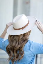 Load image into Gallery viewer, Wide Brim Panama Fedora Hat
