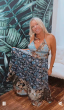 Load image into Gallery viewer, Bahamas Maxi dress
