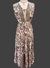 Load image into Gallery viewer, Selma Maxi dress
